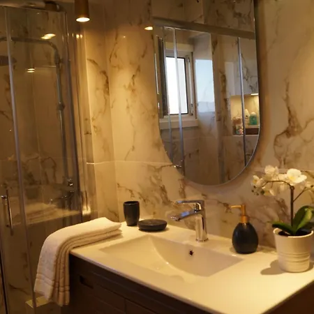 Daphne Luxury Appartement Kastoria