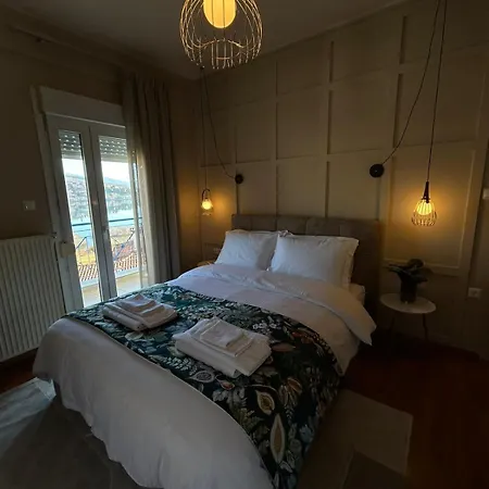 Daphne Luxury 公寓 卡斯托里亚